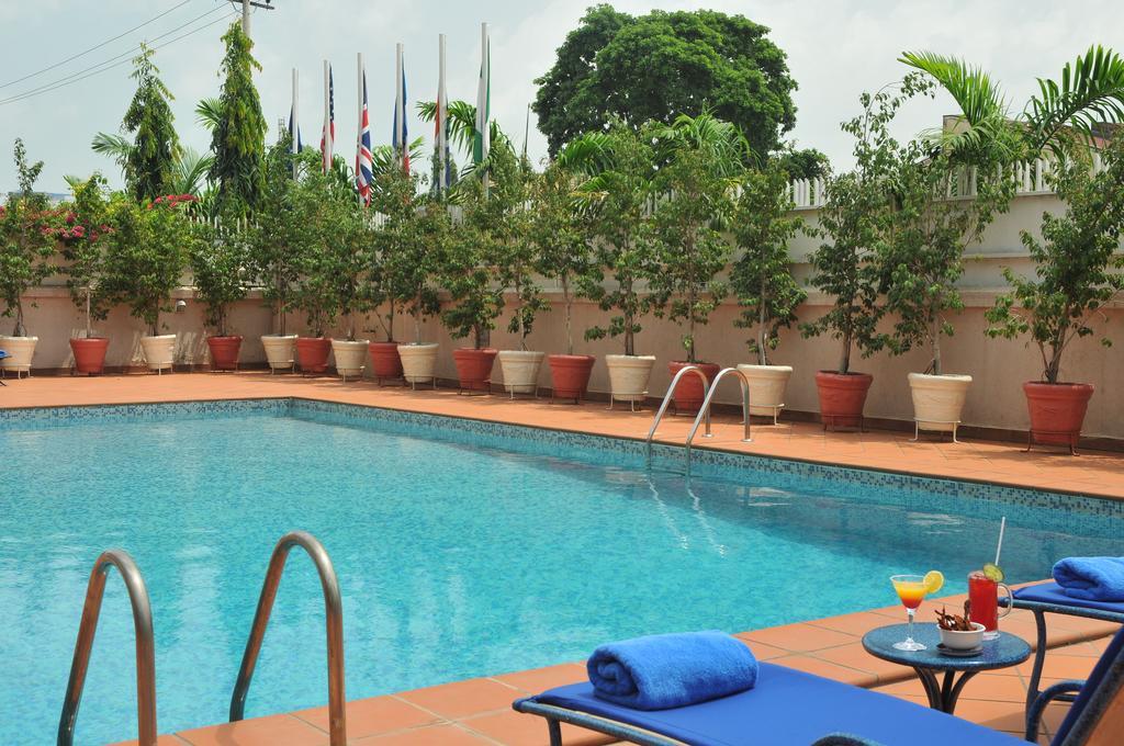 Protea Hotel Asokoro Абуджа Екстериор снимка
